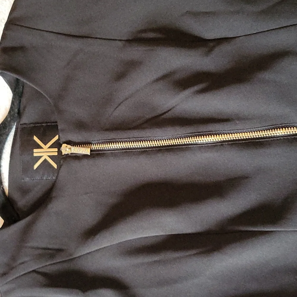 Jacket - Picture 3 of 4